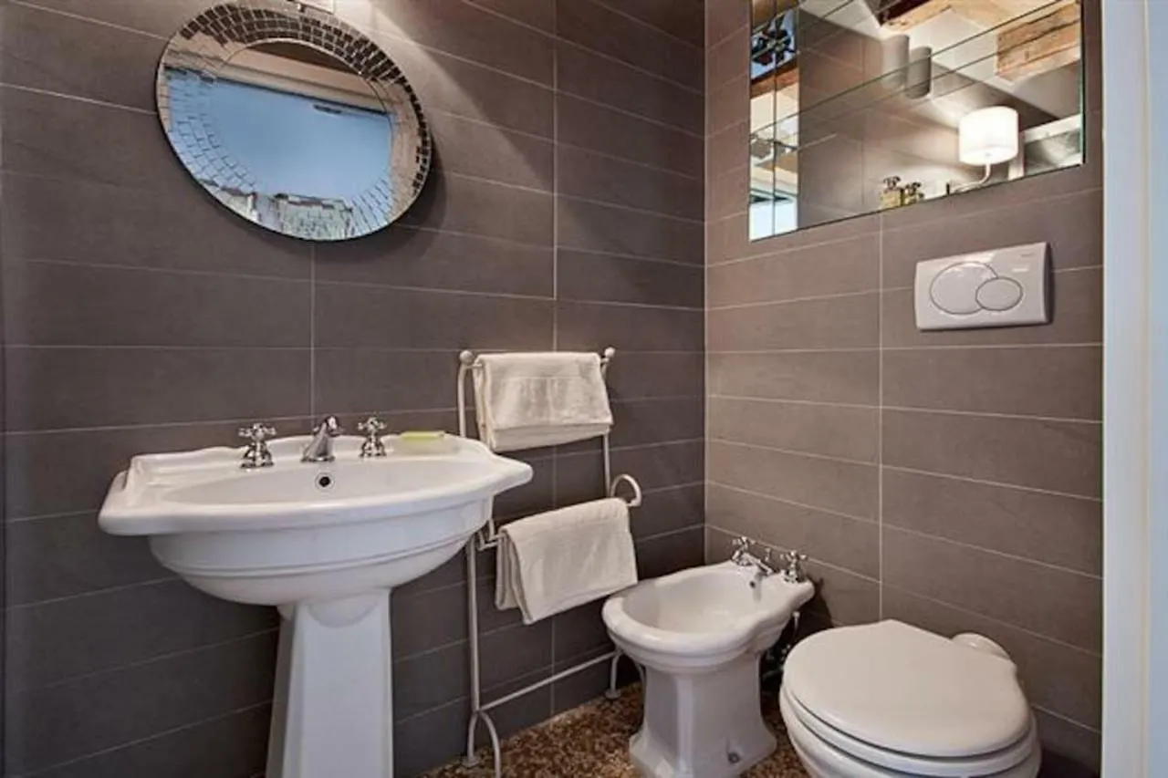 דירה ונציה Loft Overlooking The Grand Canal
